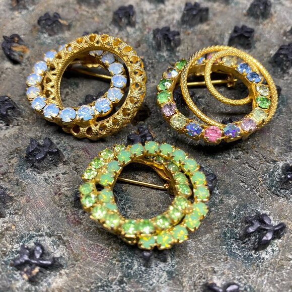 Trio of Infinity Brooches - Glimmering Rhinestones - Picture 2 of 6